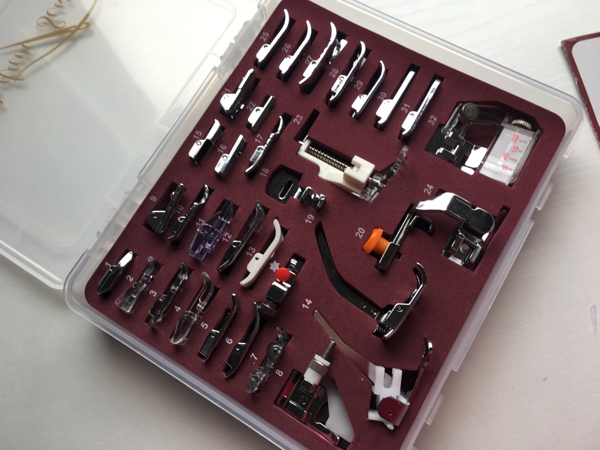 Product Review: Madam Sew Ultimate Presser Foot Set 